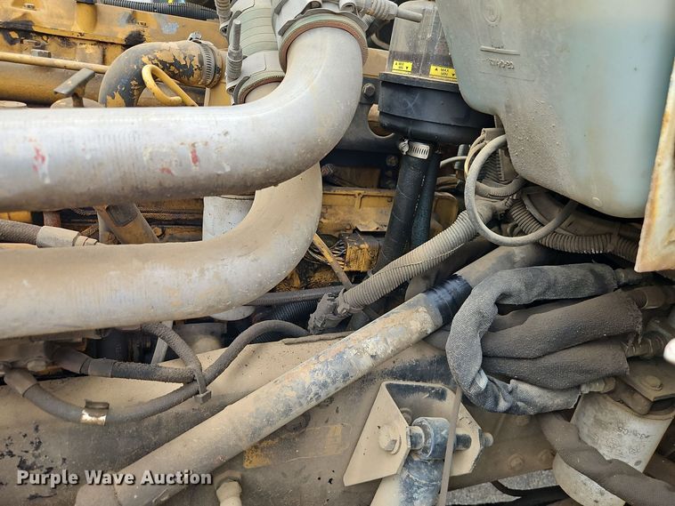 image for item EI8988 1998 Kenworth T300 utility / service truck