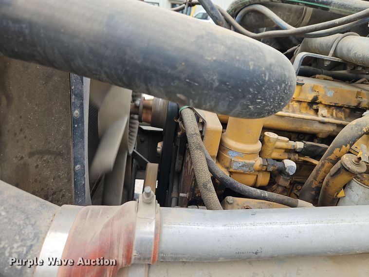 image for item EI8988 1998 Kenworth T300 utility / service truck