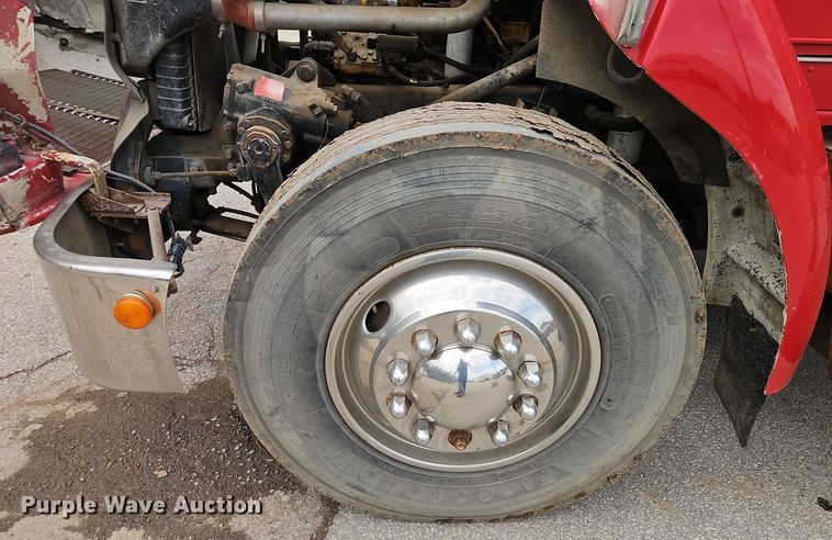 image for item EI8988 1998 Kenworth T300 utility / service truck