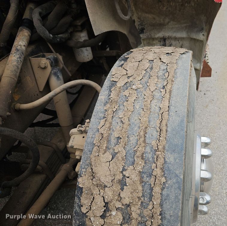 image for item EI8988 1998 Kenworth T300 utility / service truck