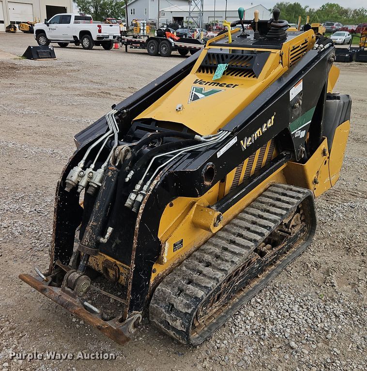 image for item EI8992 2019 Vermeer CTX100 compact utility loader