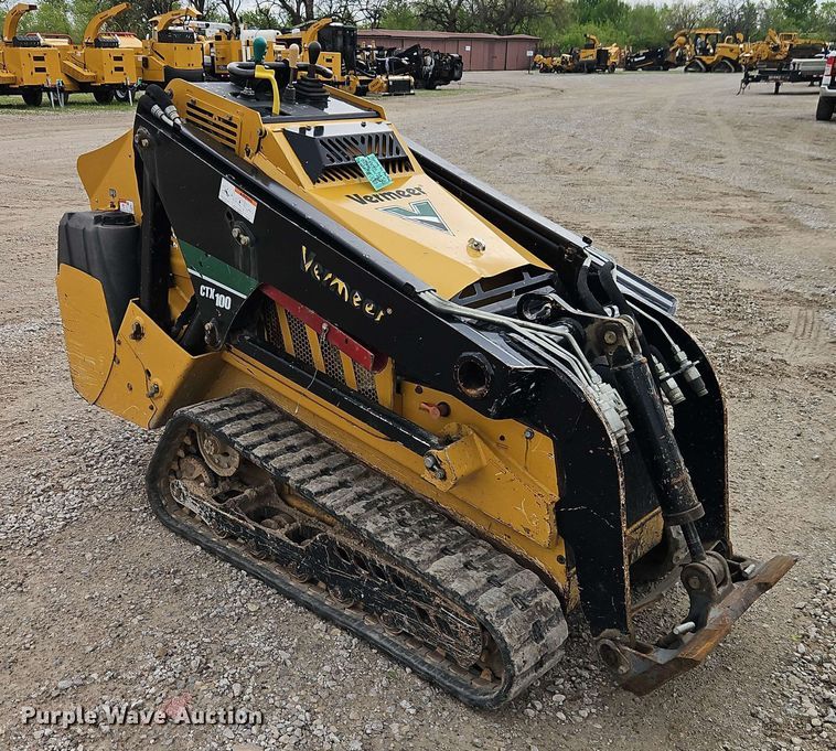 image for item EI8992 2019 Vermeer CTX100 compact utility loader