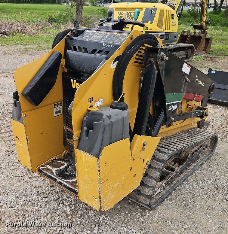 image for item EI8992 2019 Vermeer CTX100 compact utility loader