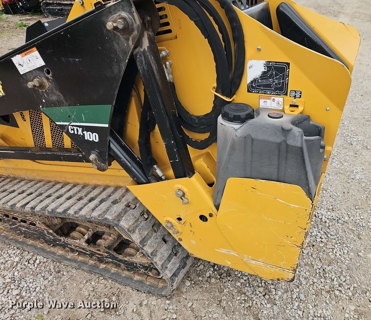 image for item EI8992 2019 Vermeer CTX100 compact utility loader