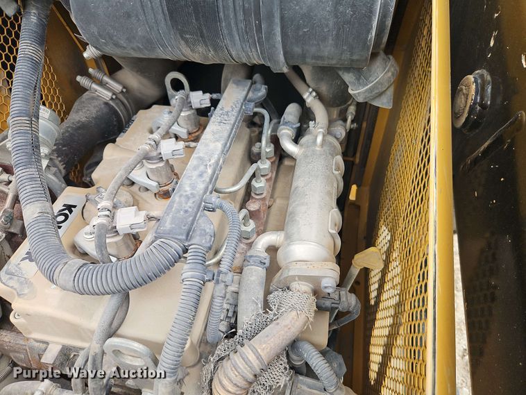 image for item EI8992 2019 Vermeer CTX100 compact utility loader