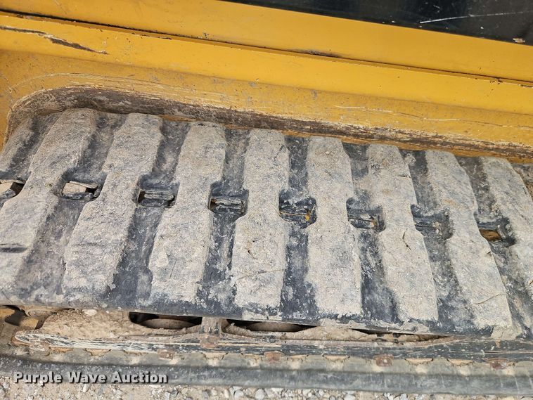 image for item EI8992 2019 Vermeer CTX100 compact utility loader