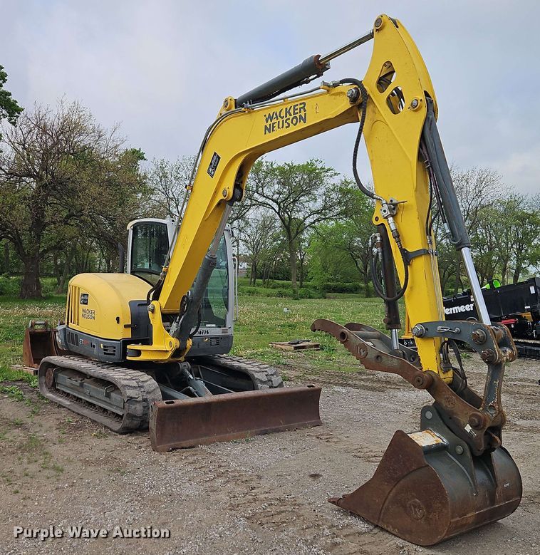 image for item EI8993 2015 Wacker Neuson ET90 mini excavator