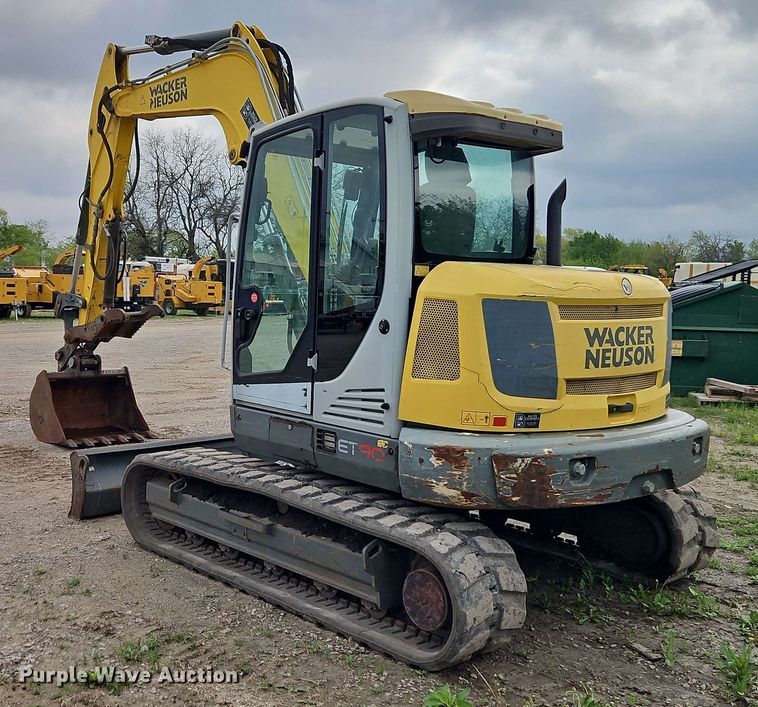 image for item EI8993 2015 Wacker Neuson ET90 mini excavator