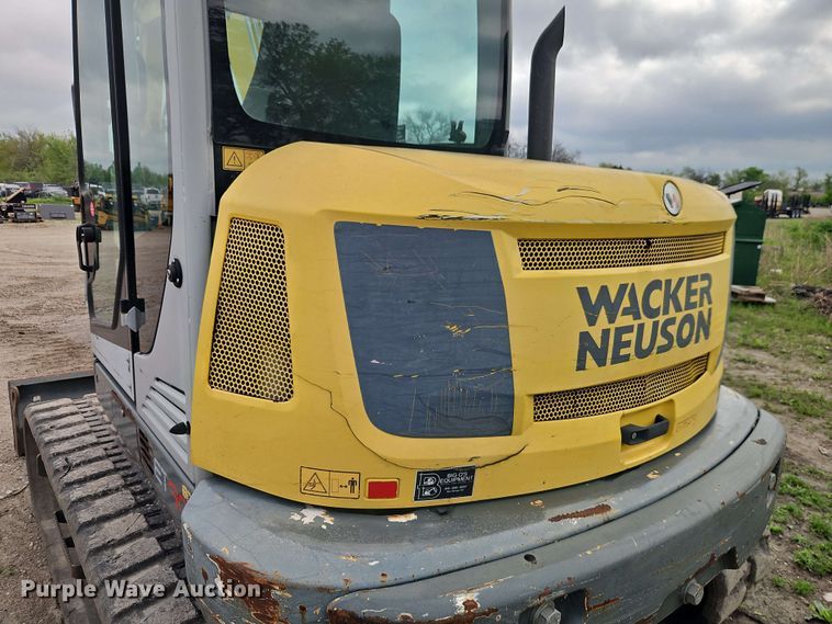 image for item EI8993 2015 Wacker Neuson ET90 mini excavator