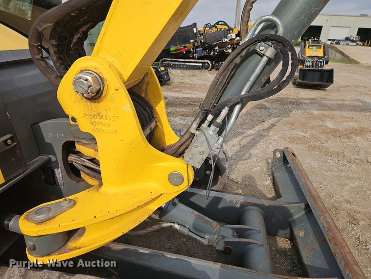 image for item EI8993 2015 Wacker Neuson ET90 mini excavator