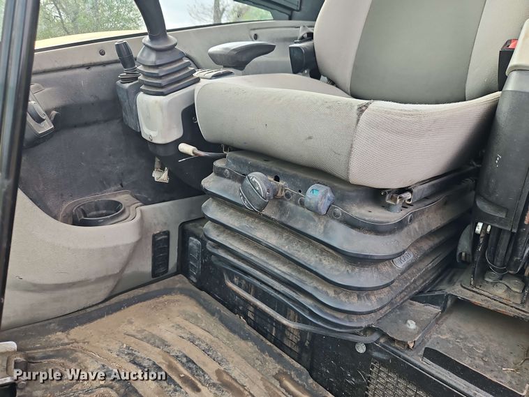 image for item EI8993 2015 Wacker Neuson ET90 mini excavator