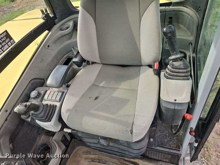 image for item EI8993 2015 Wacker Neuson ET90 mini excavator