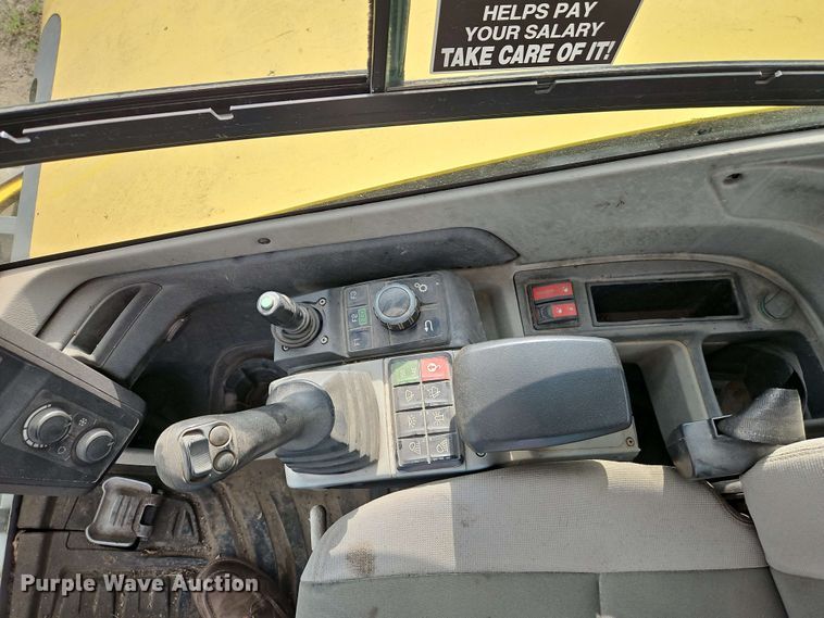 image for item EI8993 2015 Wacker Neuson ET90 mini excavator