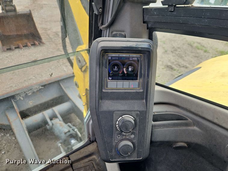 image for item EI8993 2015 Wacker Neuson ET90 mini excavator