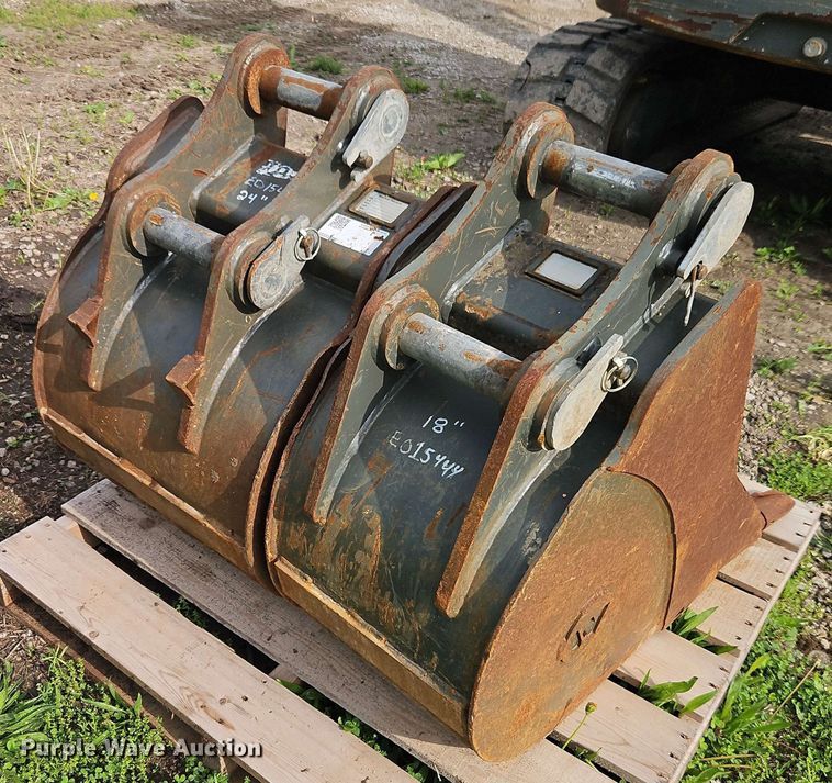 image for item EI8993 2015 Wacker Neuson ET90 mini excavator