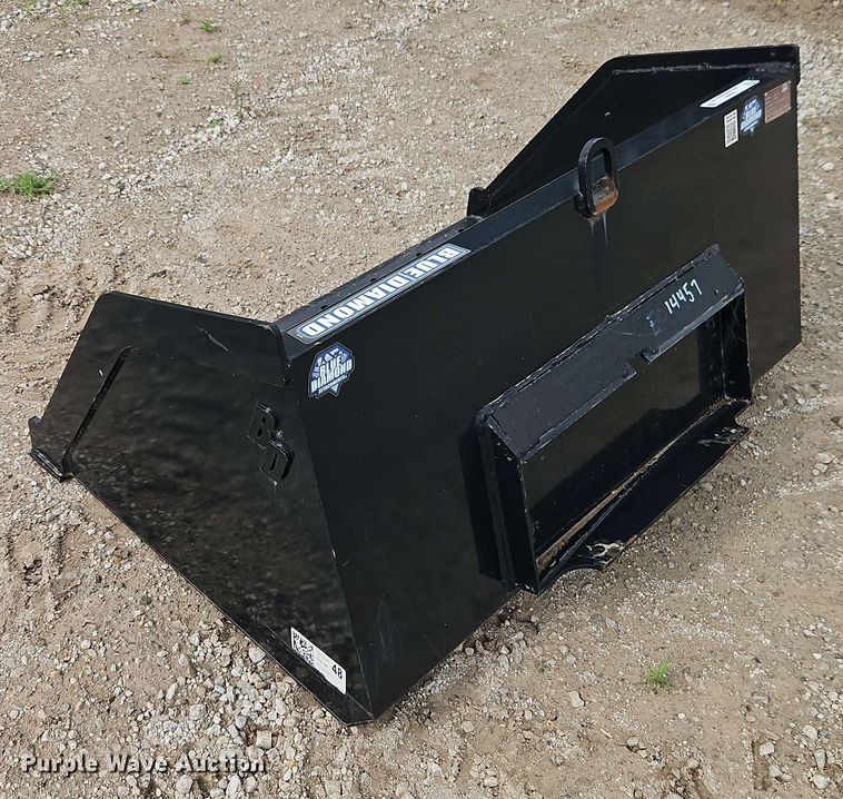 image for item EI8996 Blue Diamond 108512-25 compact utility loader bucket