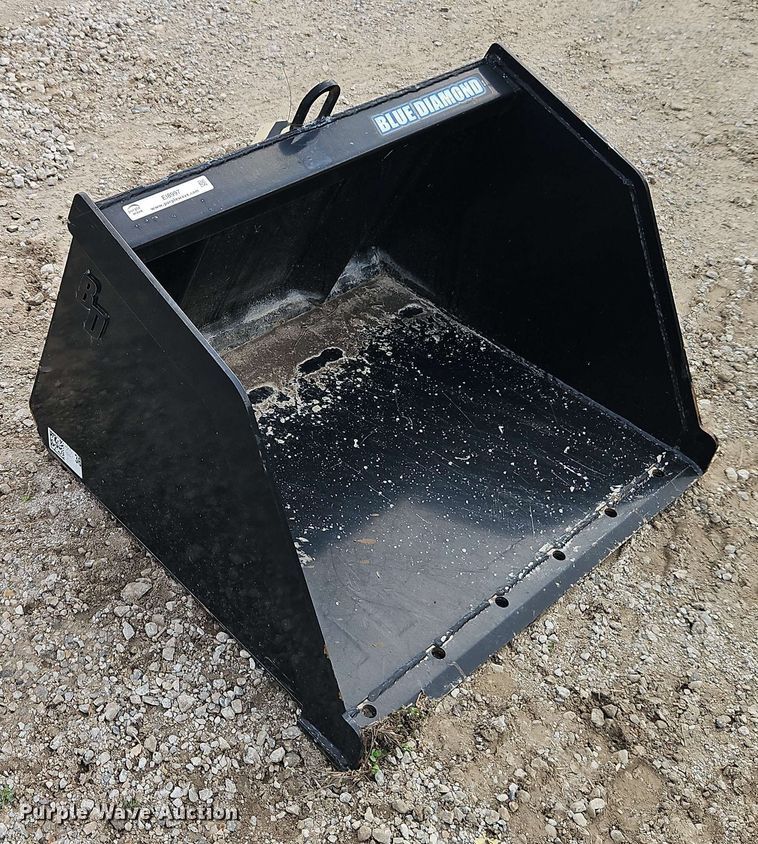 image for item EI8997 Blue Diamond 108505-25 compact utility loader bucket
