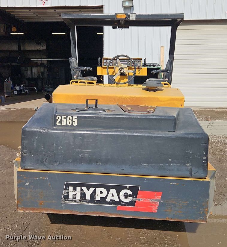 image for item EJ0012 Hypac C766C double drum vibratory roller