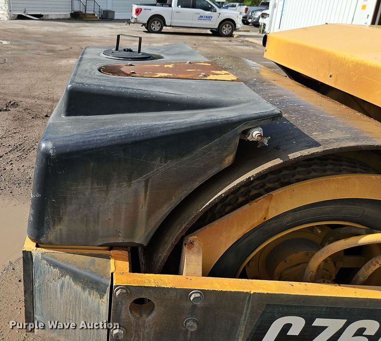 image for item EJ0012 Hypac C766C double drum vibratory roller