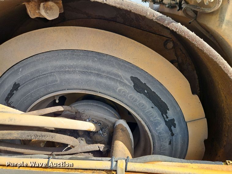 image for item EJ0012 Hypac C766C double drum vibratory roller