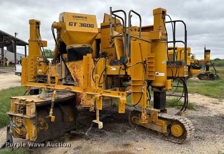 image for item EJ3652 1996 Gomaco GT3600 slipform paver