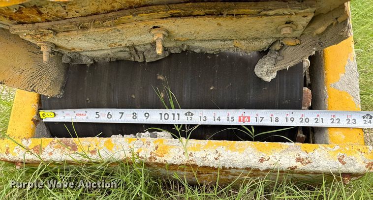 image for item EJ3652 1996 Gomaco GT3600 slipform paver