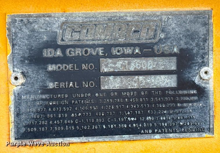 image for item EJ3652 1996 Gomaco GT3600 slipform paver