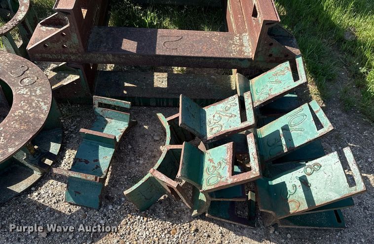 image for item EJ3657 Barbco 30/36-200 horizontal boring unit