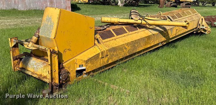 image for item EJ3659 2000 Vermeer LRC25 trencher attachment