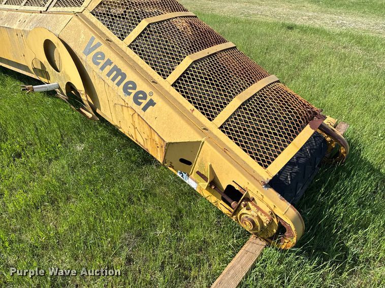 image for item EJ3659 2000 Vermeer LRC25 trencher attachment