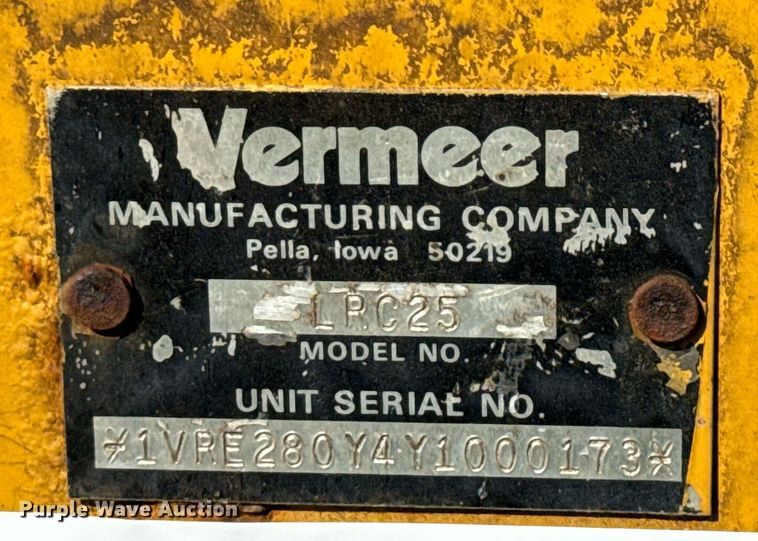 image for item EJ3659 2000 Vermeer LRC25 trencher attachment