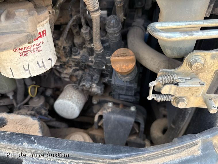 image for item EJ3663 2017 Yanmar ViO35-6A mini excavator