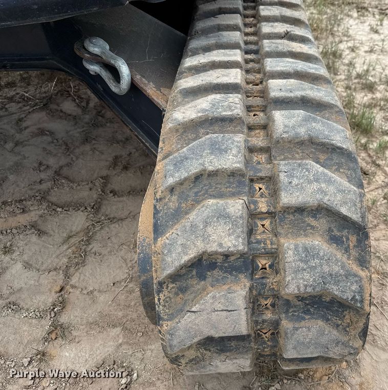 image for item EJ3663 2017 Yanmar ViO35-6A mini excavator