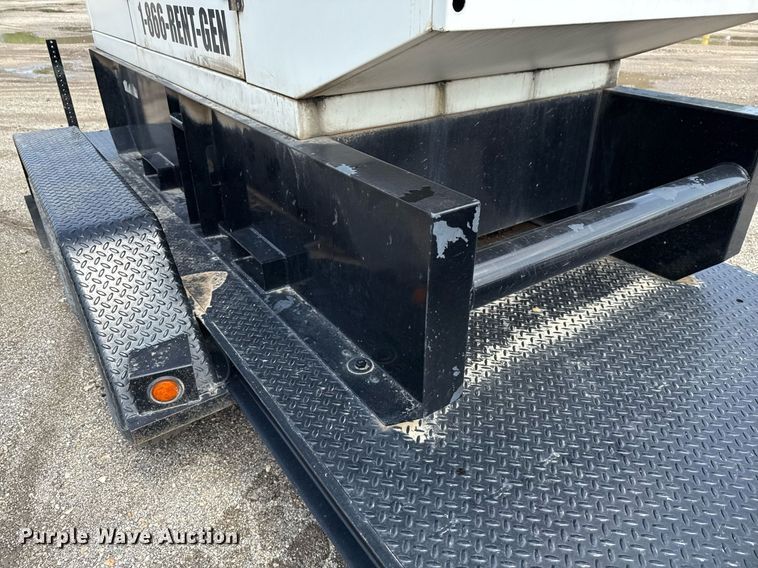 image for item EJ3665 2010 Doosan generator