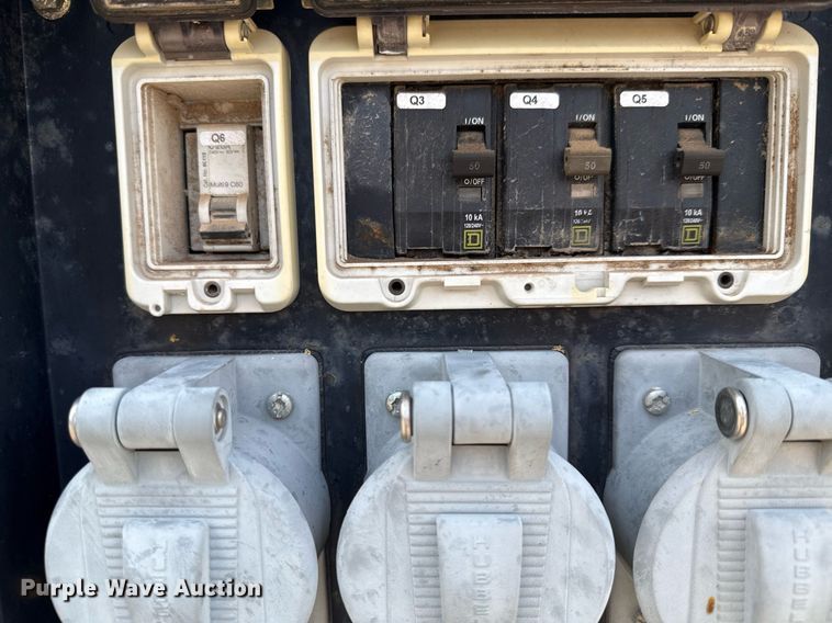 image for item EJ3665 2010 Doosan generator