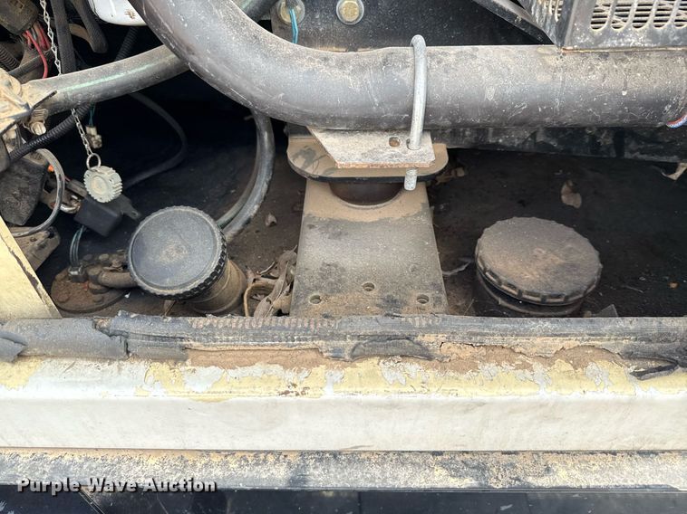 image for item EJ3665 2010 Doosan generator