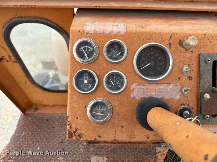 image for item EJ3666 1988 Broce RJ300 broom