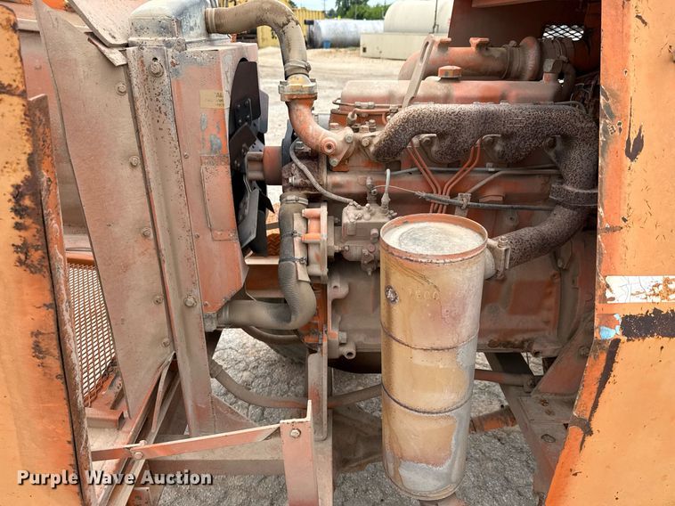 image for item EJ3666 1988 Broce RJ300 broom