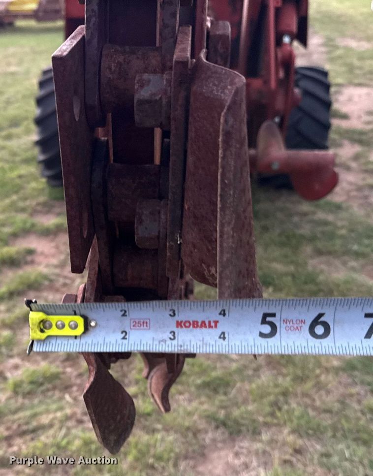 image for item EJ3671 1995 Ditch Witch 5110DD trencher