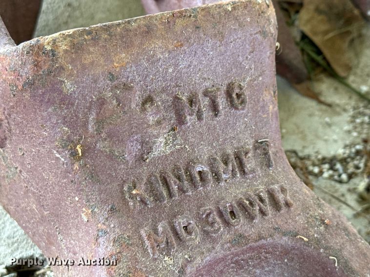 image for item EJ3682 (35) bucket teeth