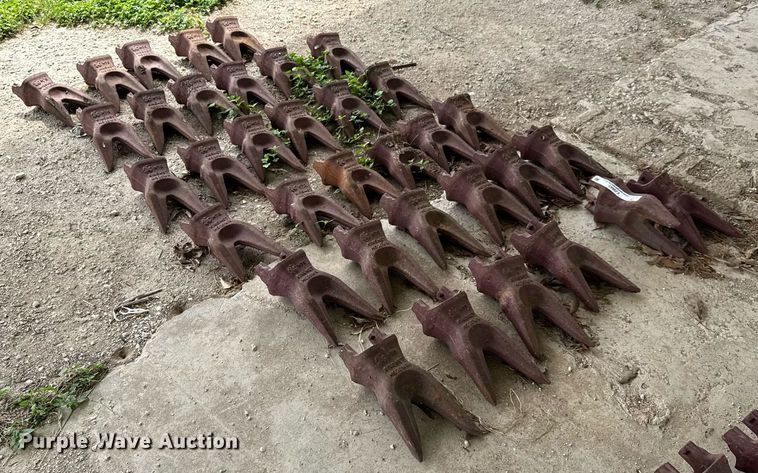 image for item EJ3683 (35) bucket teeth