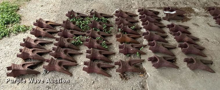 image for item EJ3683 (35) bucket teeth