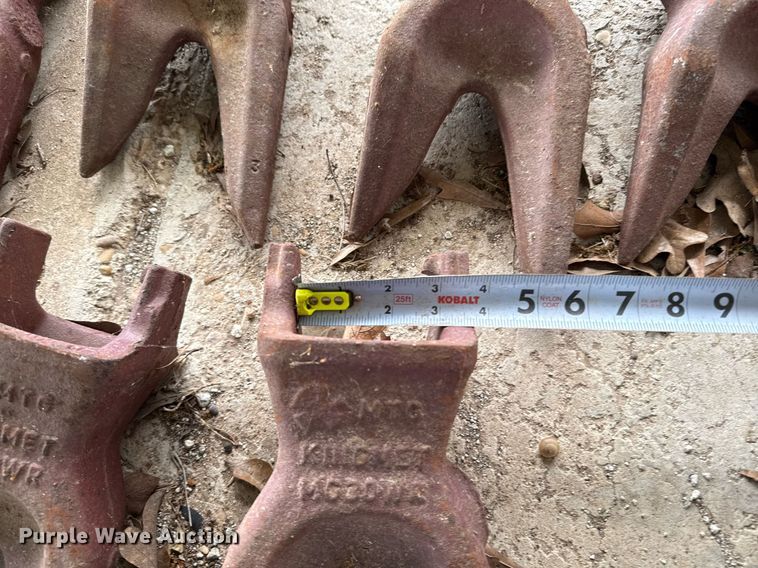 image for item EJ3683 (35) bucket teeth