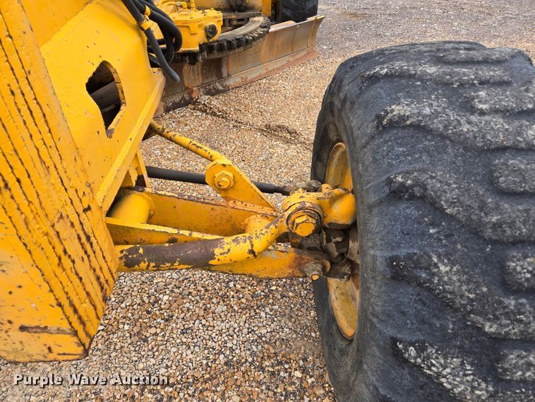 image for item EJ4790 1979 Fiat Allis 65-B rigid frame motor grader