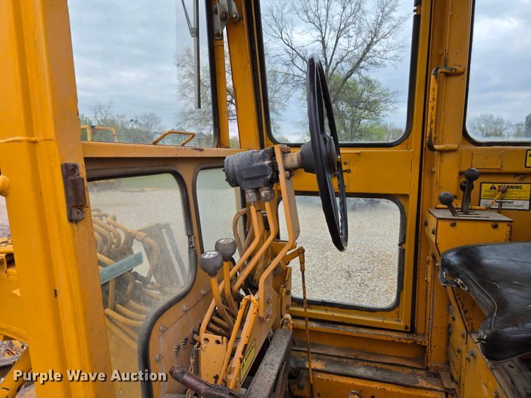 image for item EJ4790 1979 Fiat Allis 65-B rigid frame motor grader