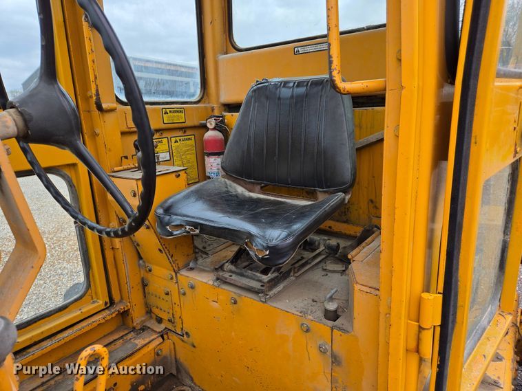 image for item EJ4790 1979 Fiat Allis 65-B rigid frame motor grader