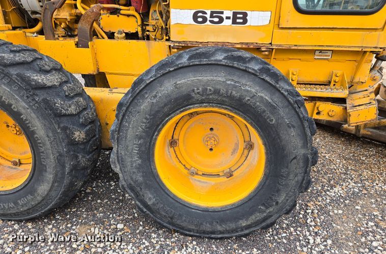 image for item EJ4790 1979 Fiat Allis 65-B rigid frame motor grader