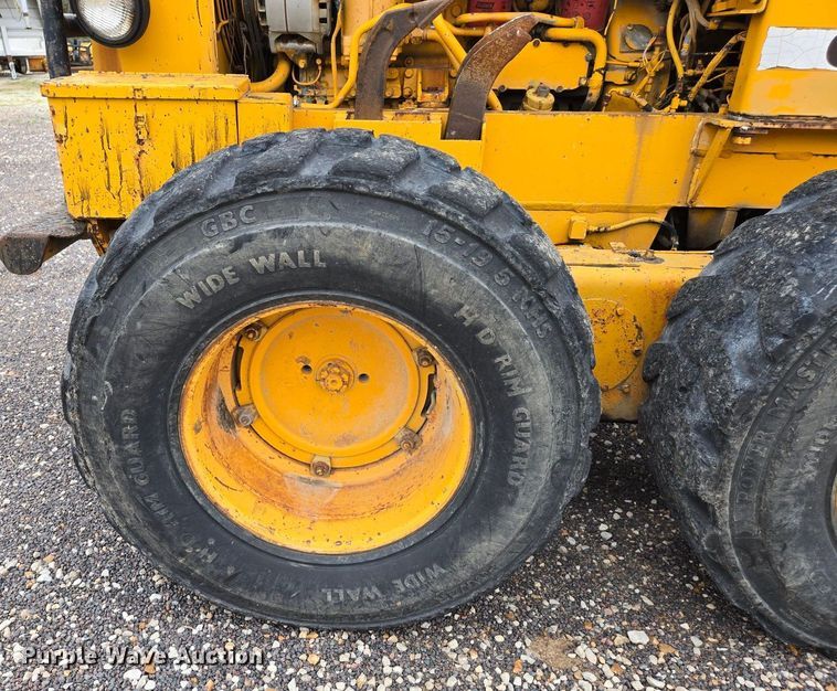 image for item EJ4790 1979 Fiat Allis 65-B rigid frame motor grader