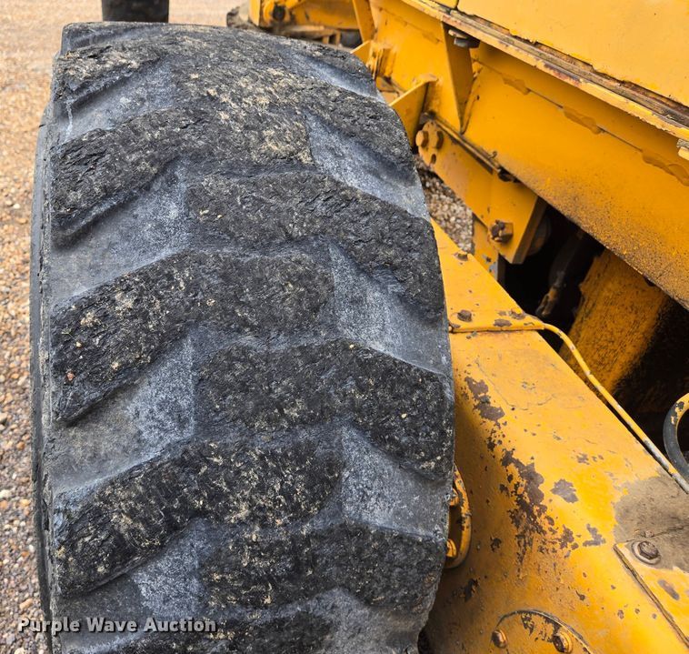 image for item EJ4790 1979 Fiat Allis 65-B rigid frame motor grader