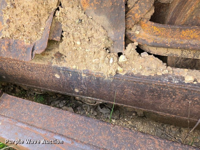 image for item EJ7455 1970 Caterpillar D4 dozer